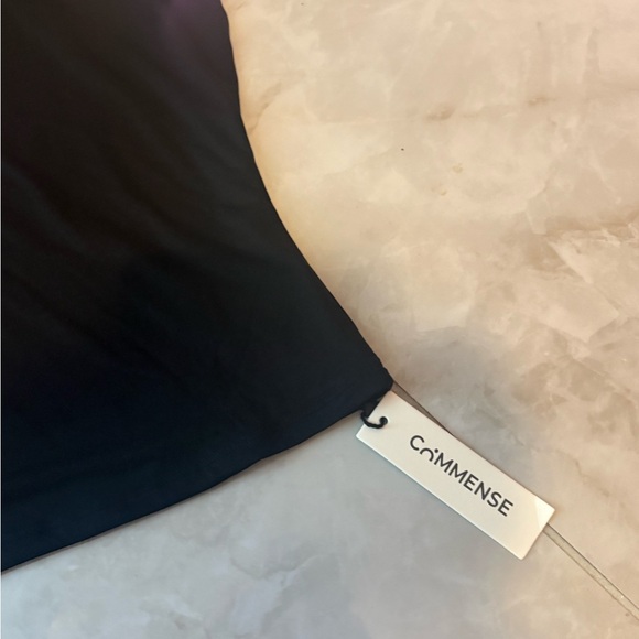 Commense Classic Black Tank Top - Picture 5 of 7